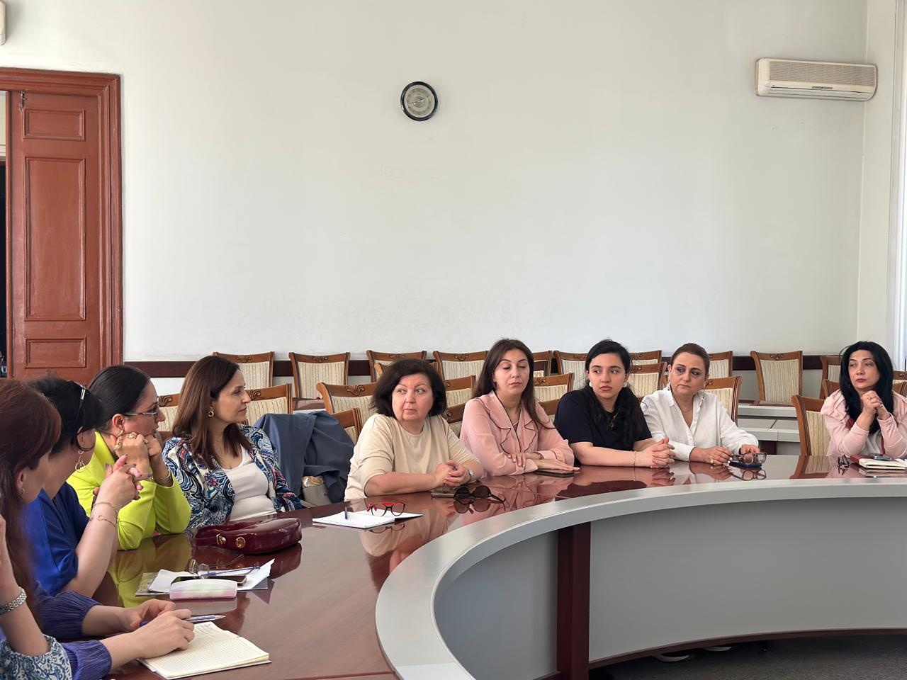 "Fulbright Proqrami ilə Təhsil va Mədənyyət<br>mübadiləsi" mövzusunda seminar təşkil etmişdir